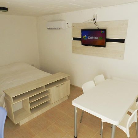 Alta Patagonia Apart Viedma Exteriör bild